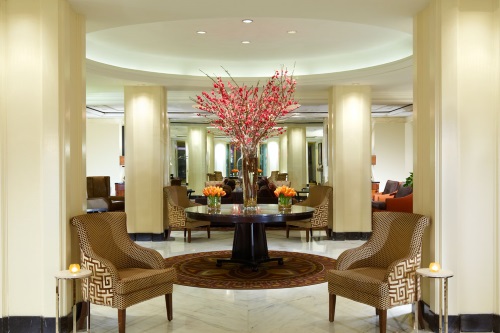 Omni Berkshire Place Hotel lobby